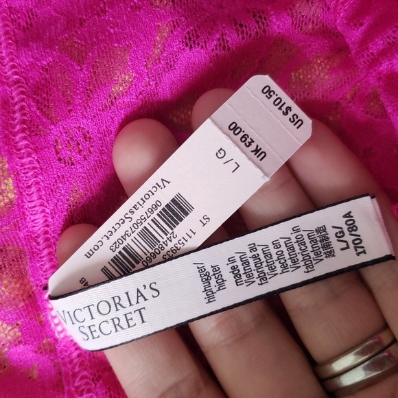 Victoria's secret hip hugger underwear lace nwt size large (lot of 3) - Picture 2 of 4